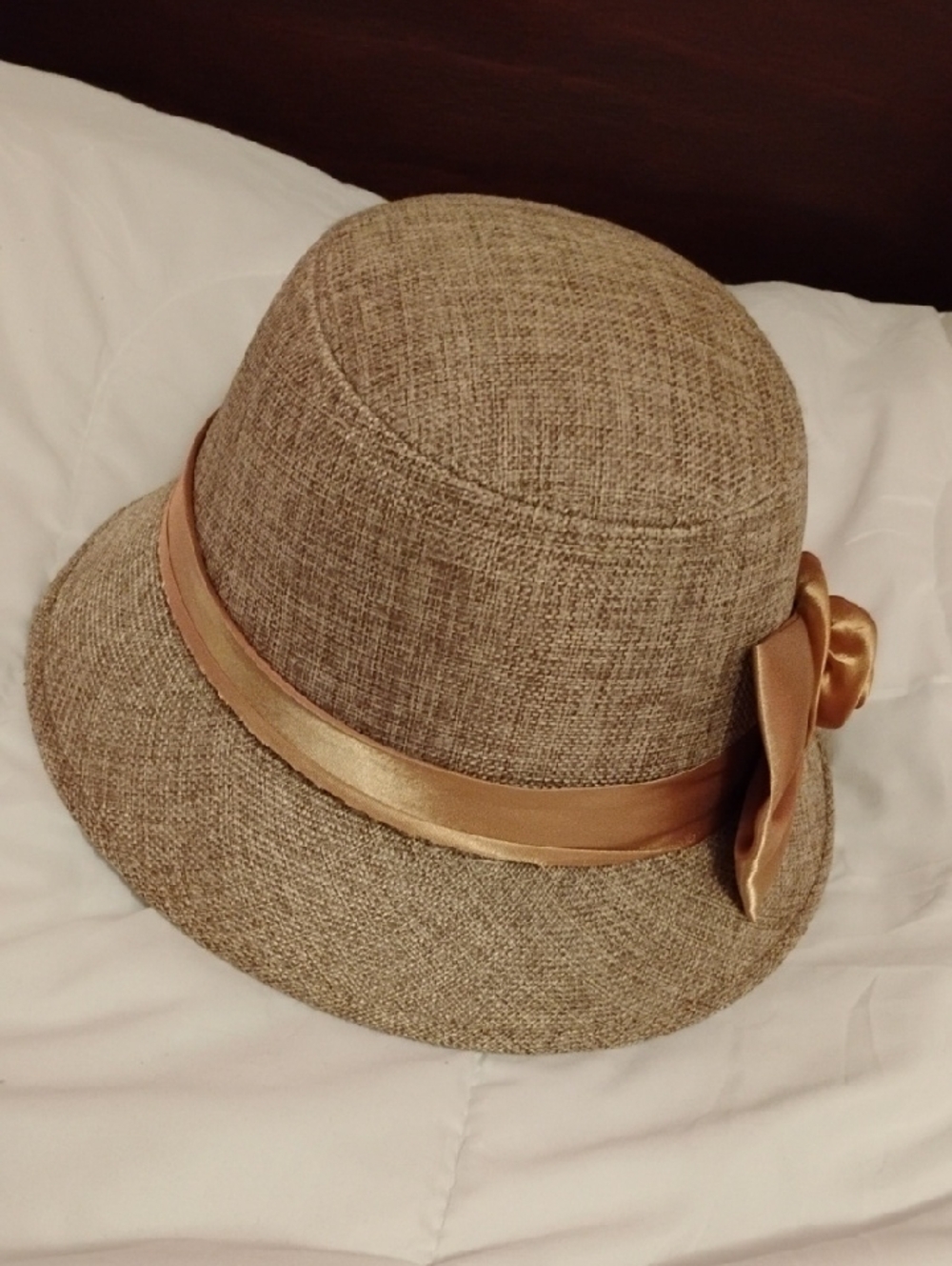 POP Fit Tan/Brown Cloche Hat with Satin Band